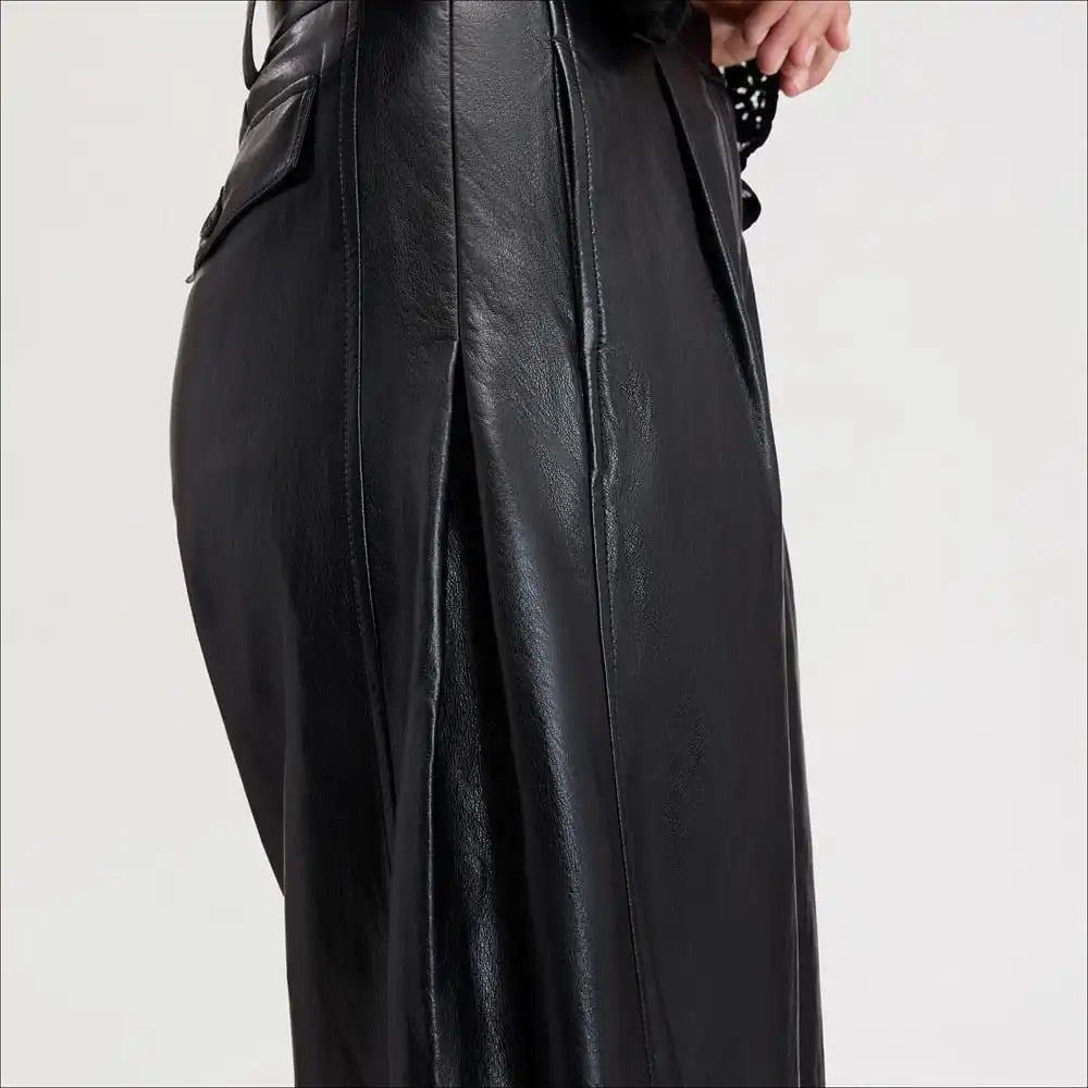 Barrel Leg Trouser