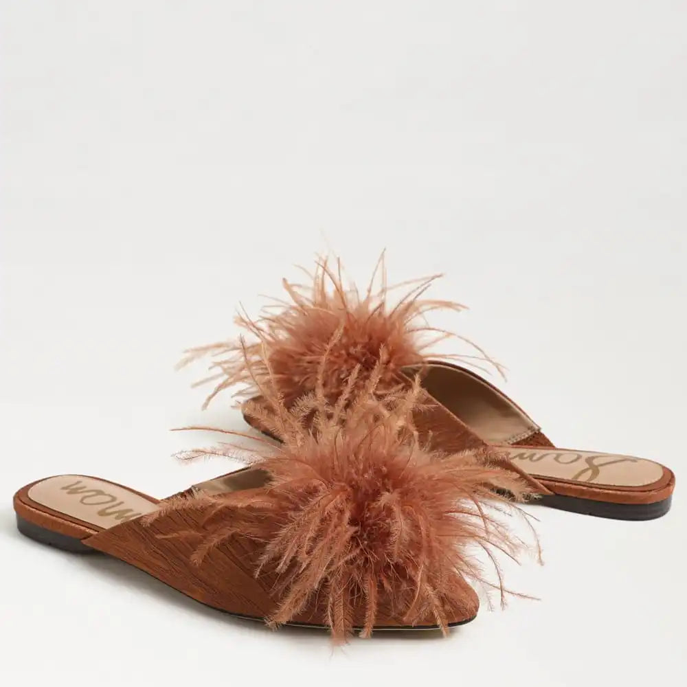 Khai Feather Mule