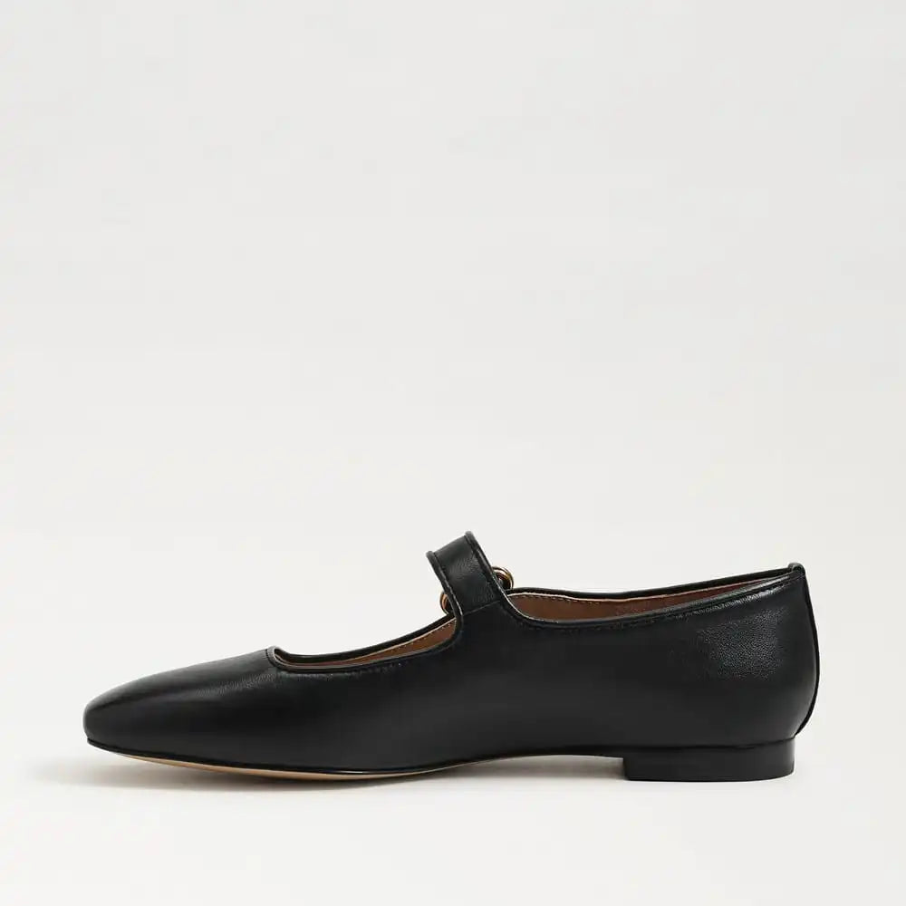 Michaela Mary Jane Flat
