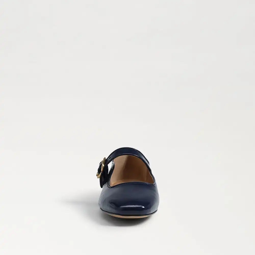 Michaela Mary Jane Flat