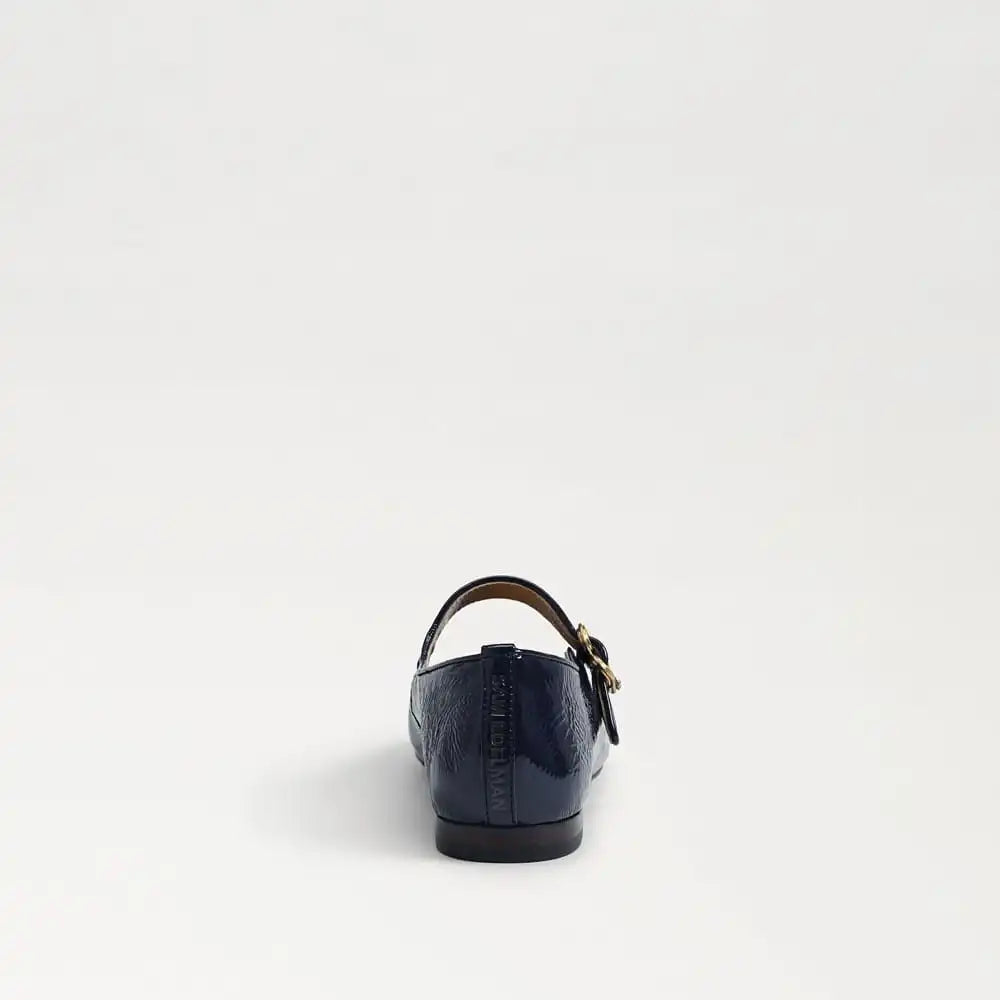 Michaela Mary Jane Flat
