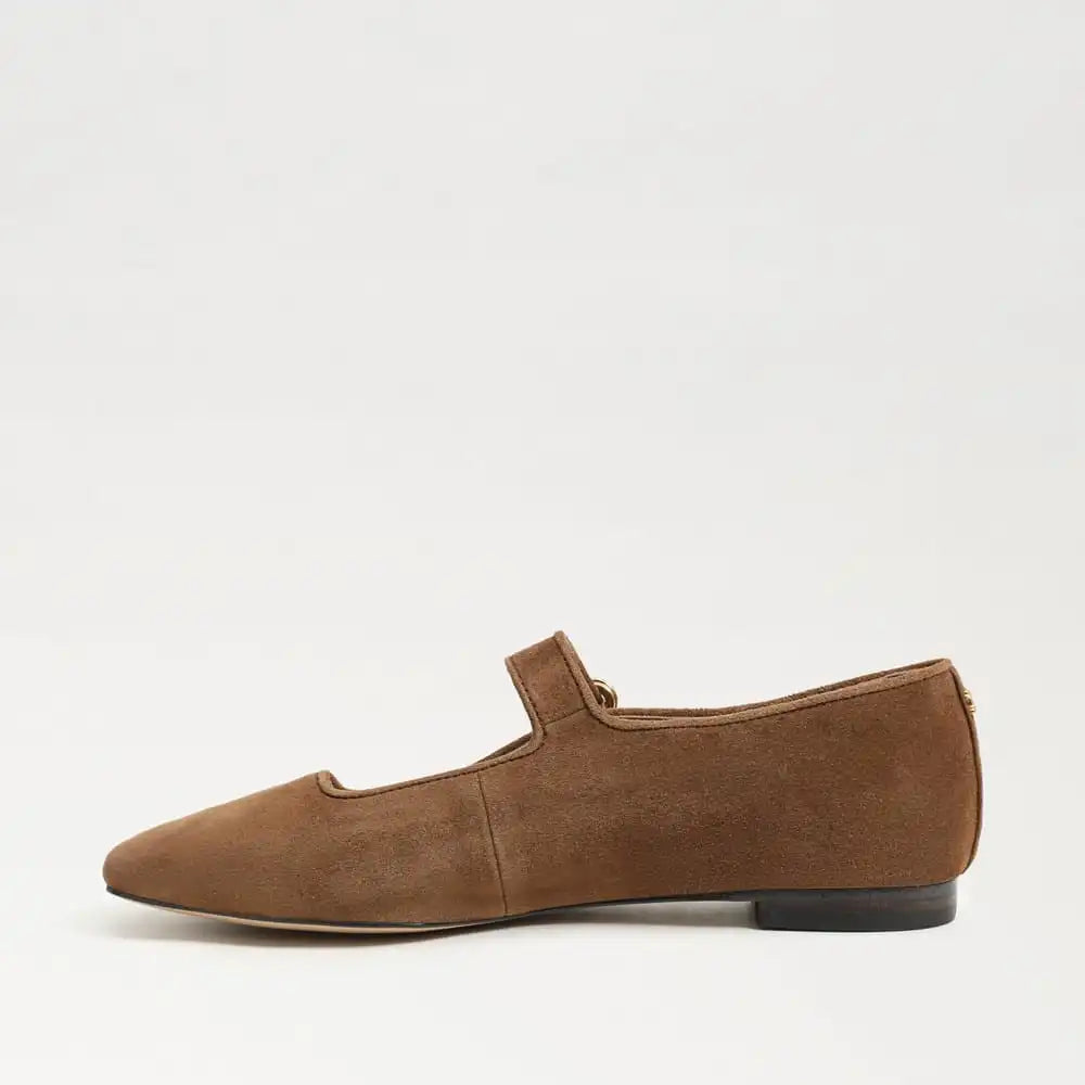 Michaela Mary Jane Flat
