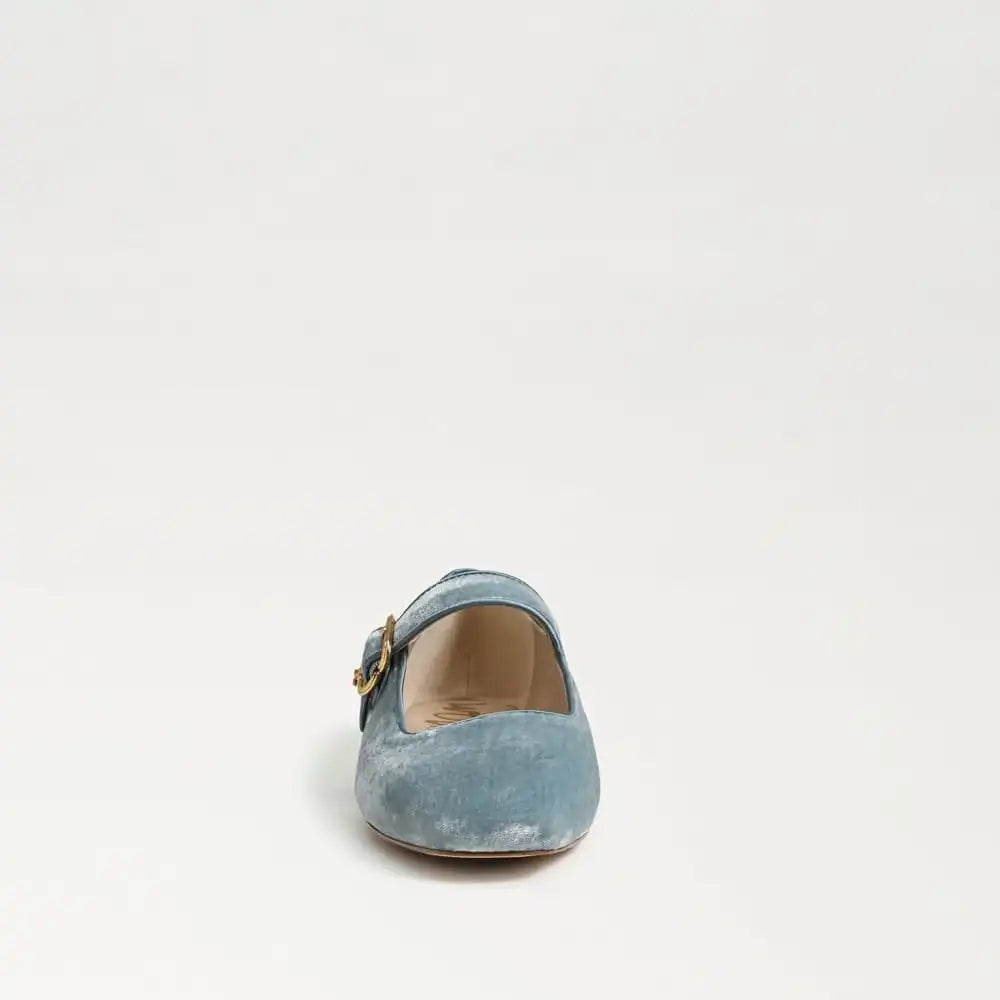 Michaela Mary Jane Flat