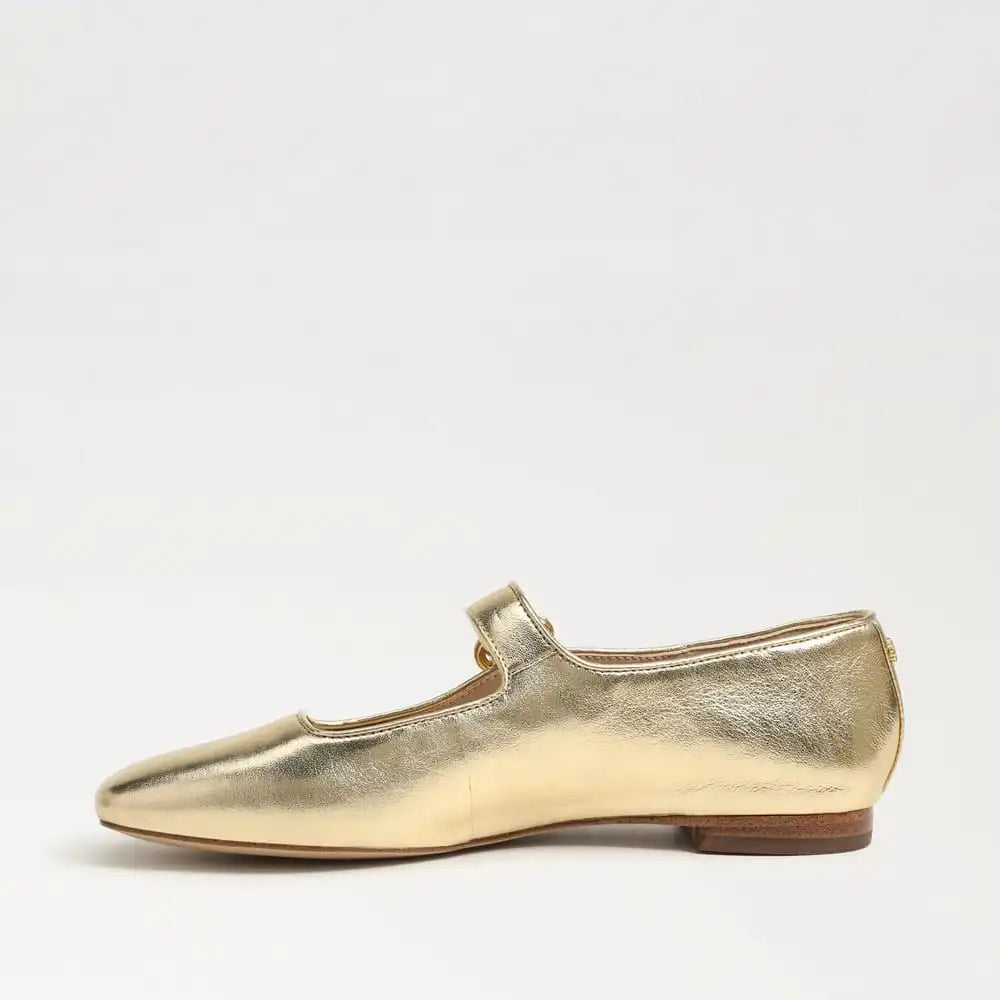 Michaela Mary Jane Flat