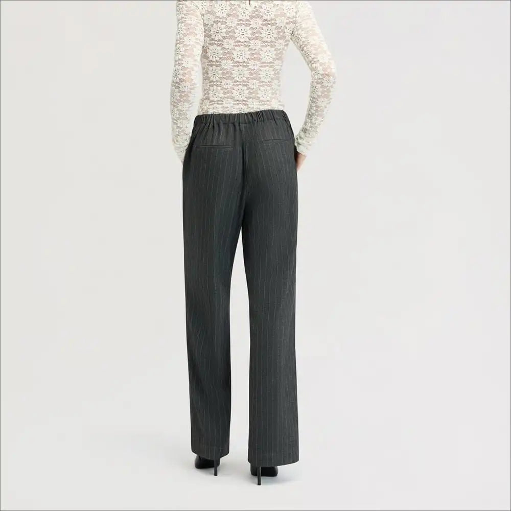 Drawstring Pleat Pant