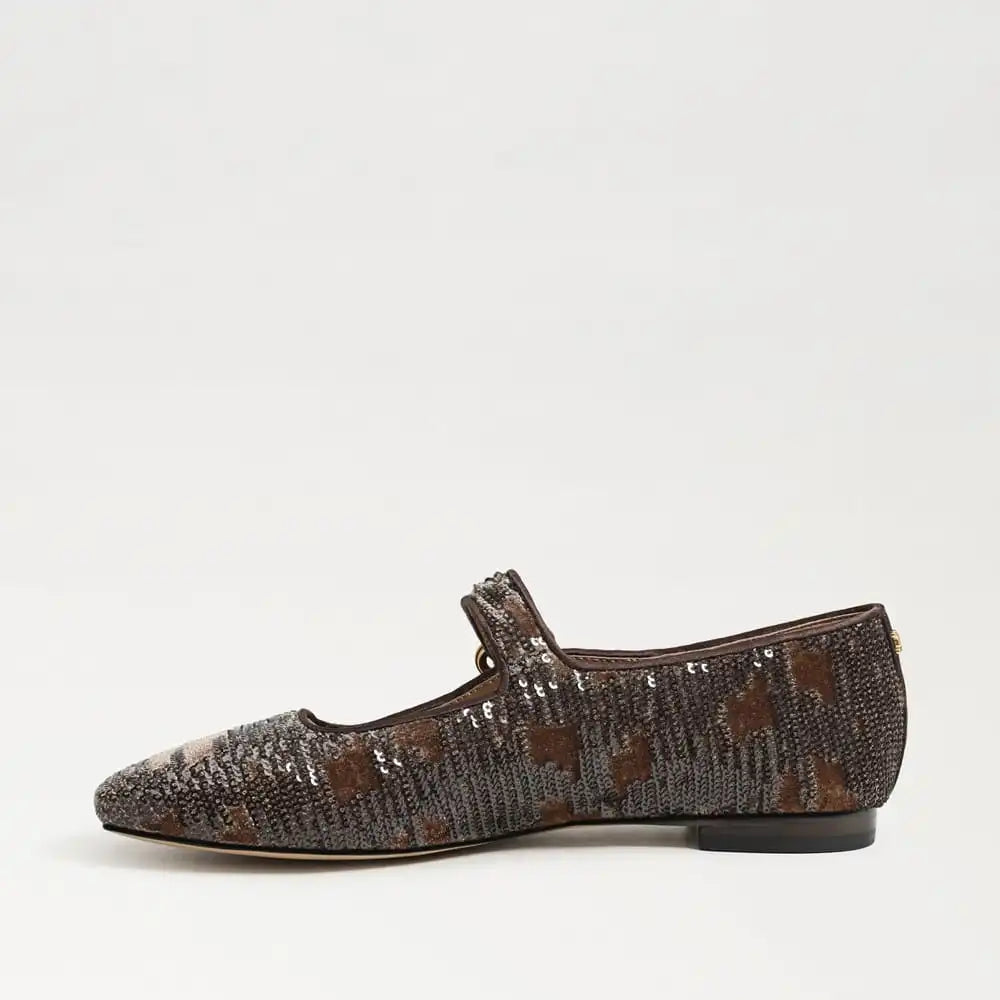 Michaela Mary Jane Flat