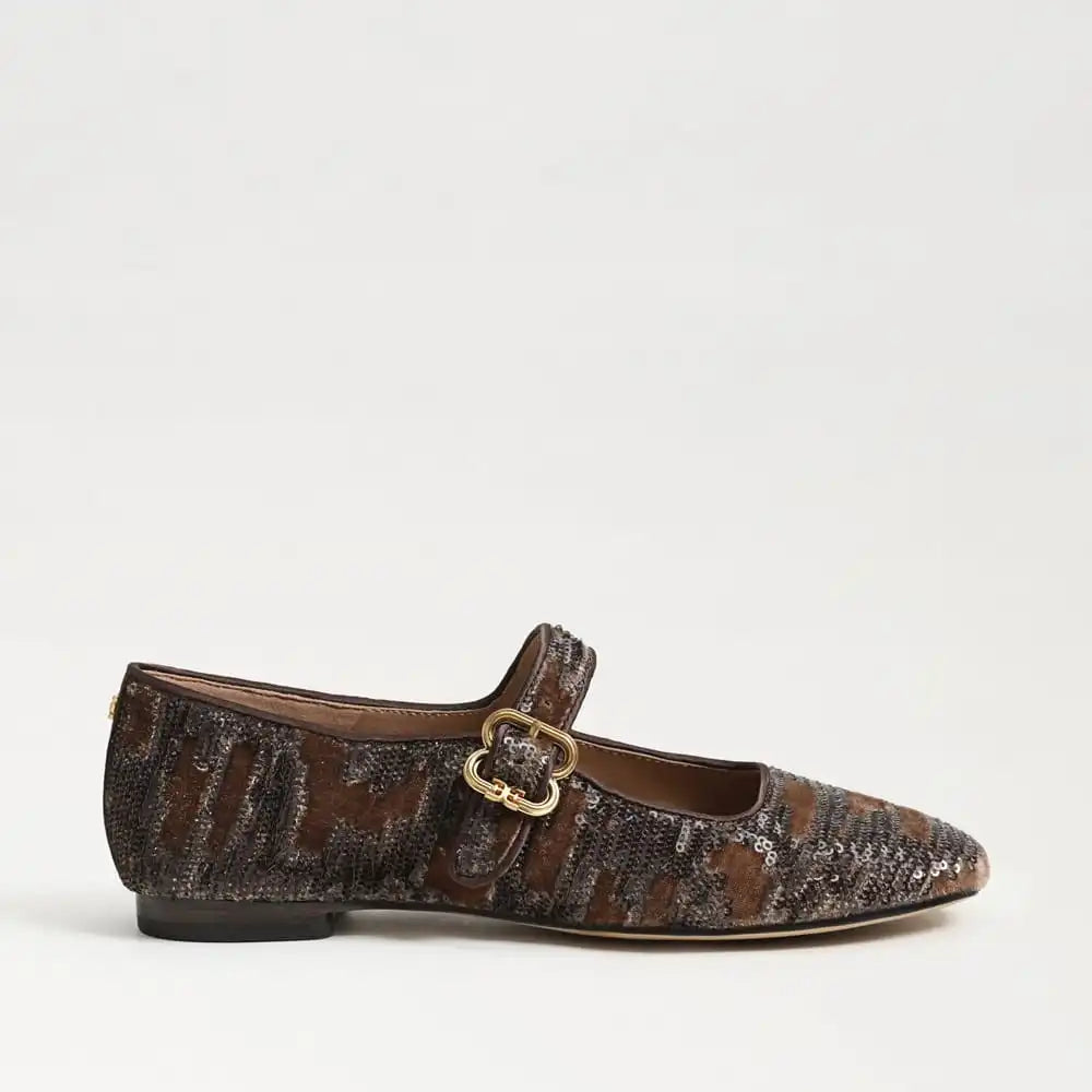 Michaela Mary Jane Flat