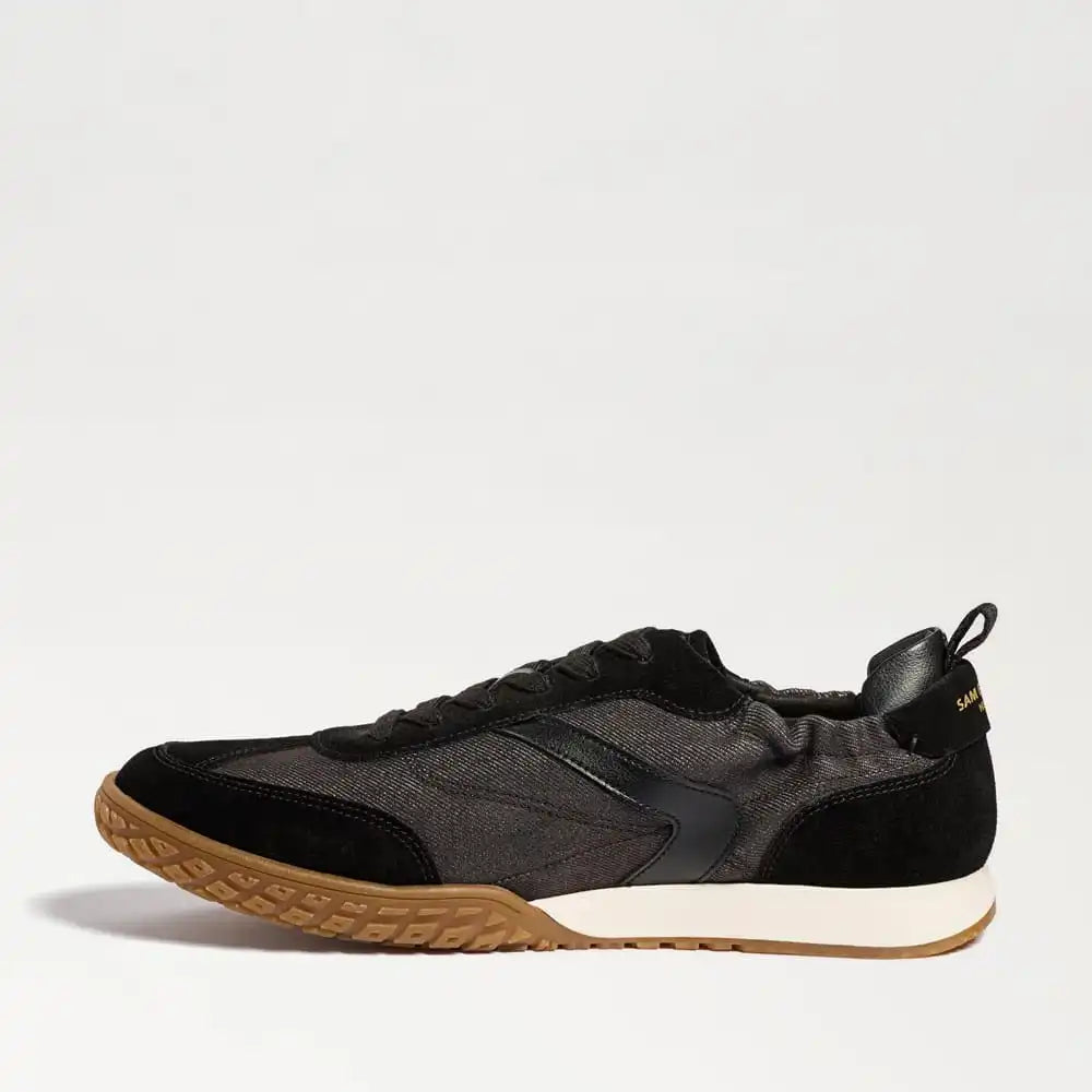 Finn Sneaker