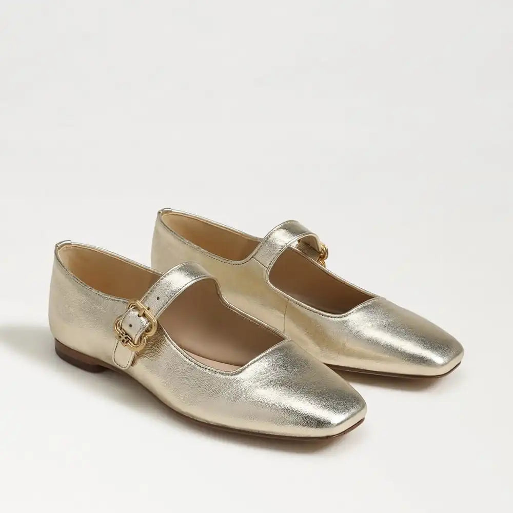 Michaela Mary Jane Flat