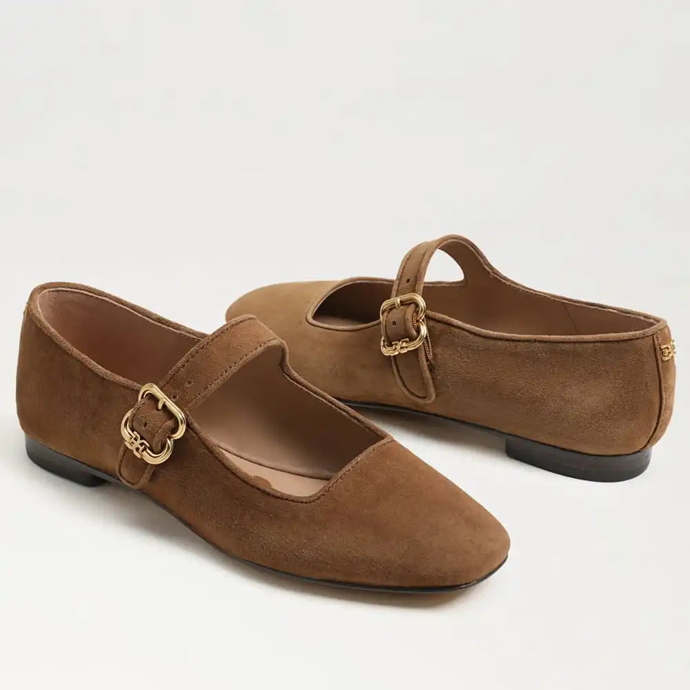 Michaela Mary Jane Flat