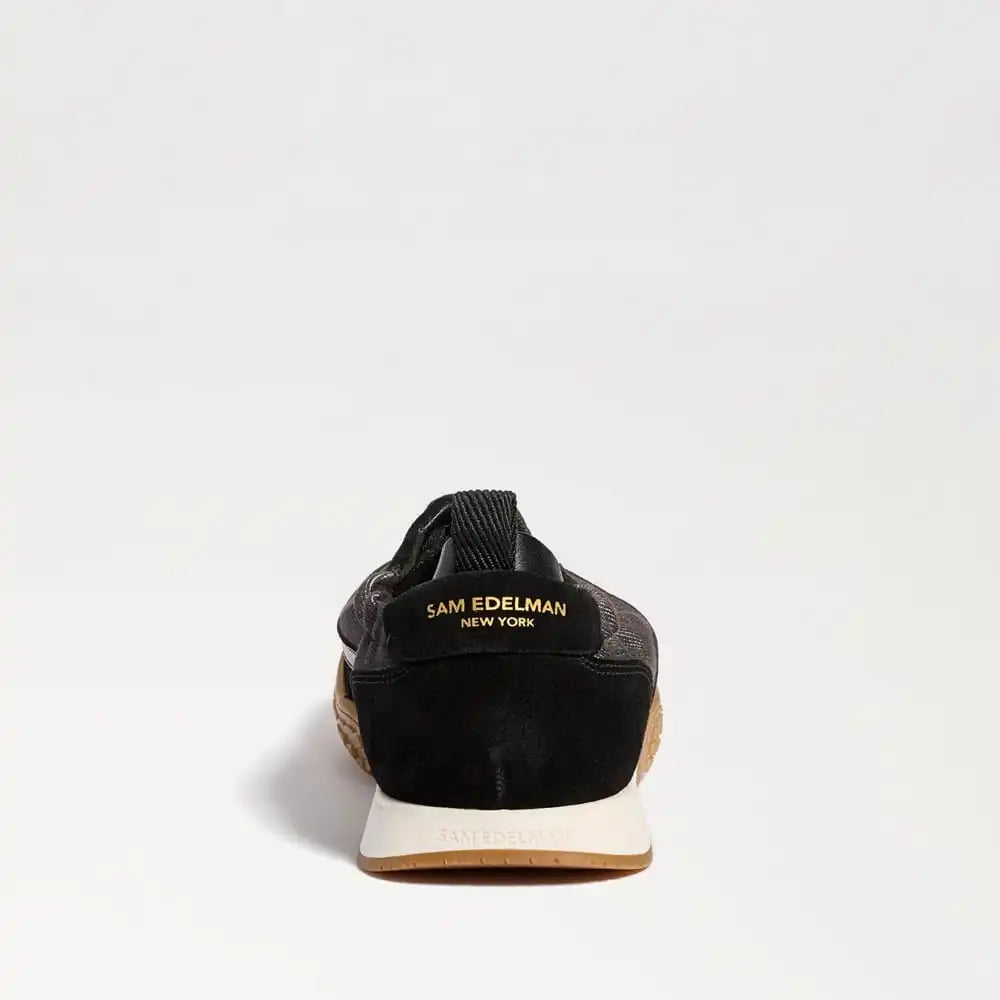 Finn Sneaker