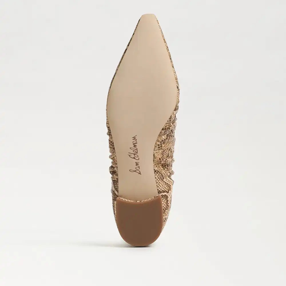 Essex Pointed Toe Ballet Flat