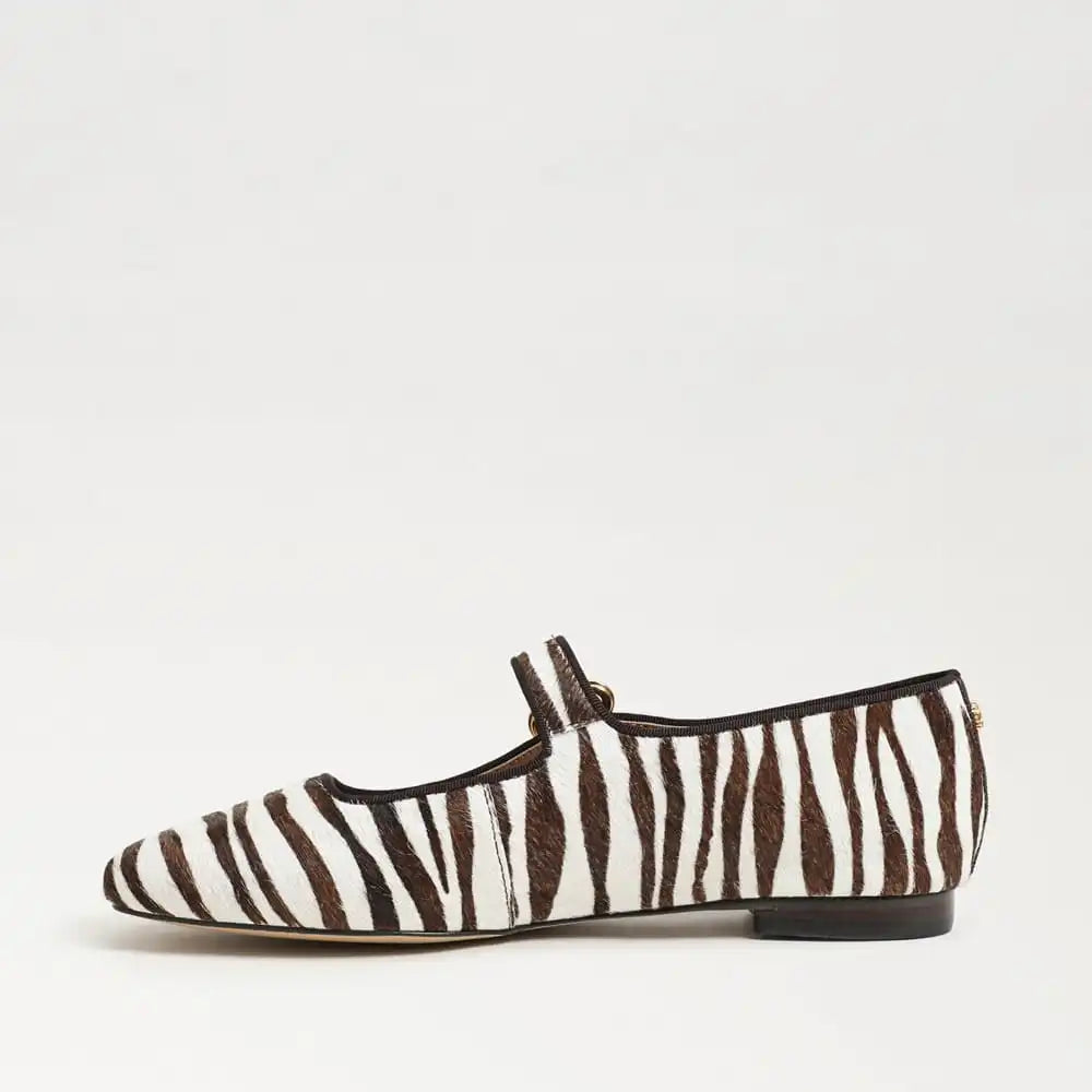 Michaela Mary Jane Flat