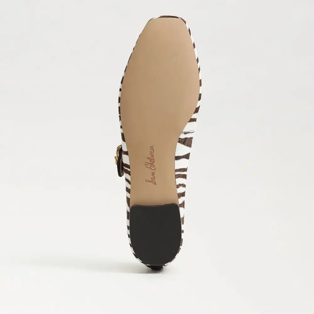 Michaela Mary Jane Flat