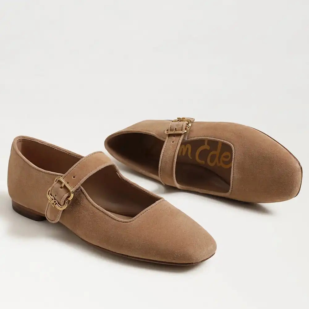 Michaela Mary Jane Flat