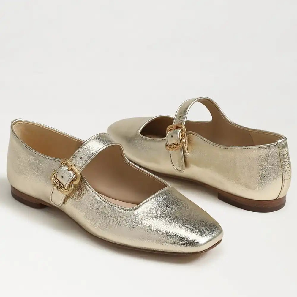 Michaela Mary Jane Flat