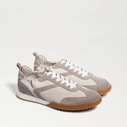 Finn Sneaker